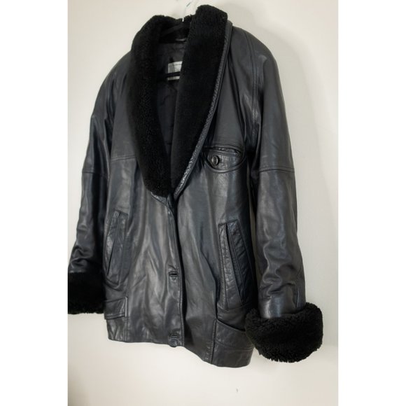 Black Real Leather with True Shearling - Picture 3 of 8